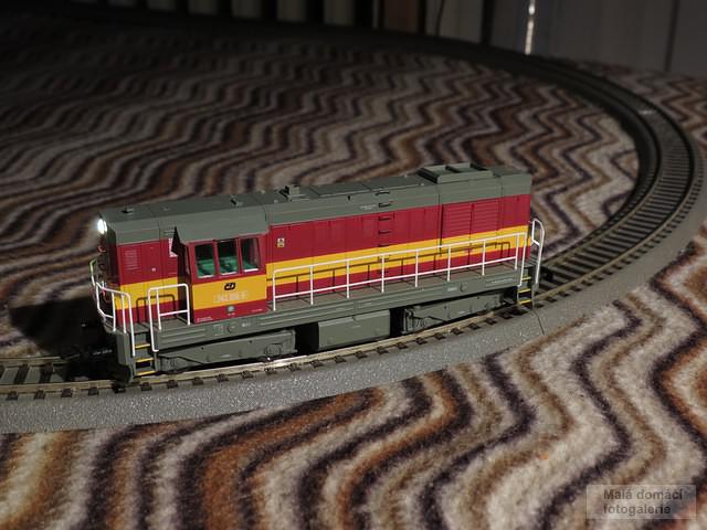 742 016-9
