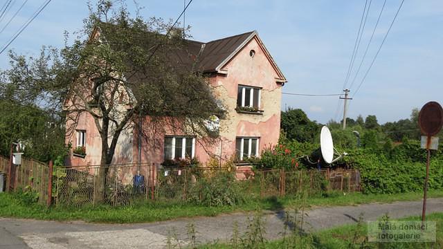 Satelit