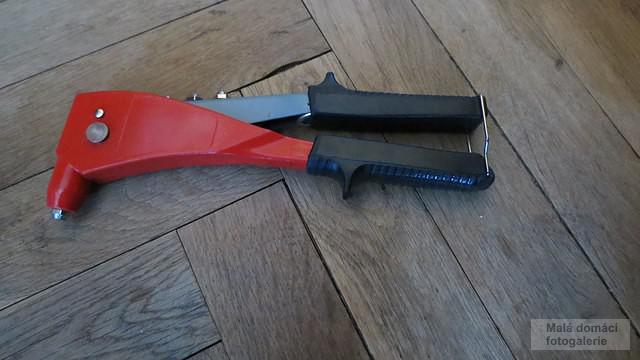 Nýtovací kleště